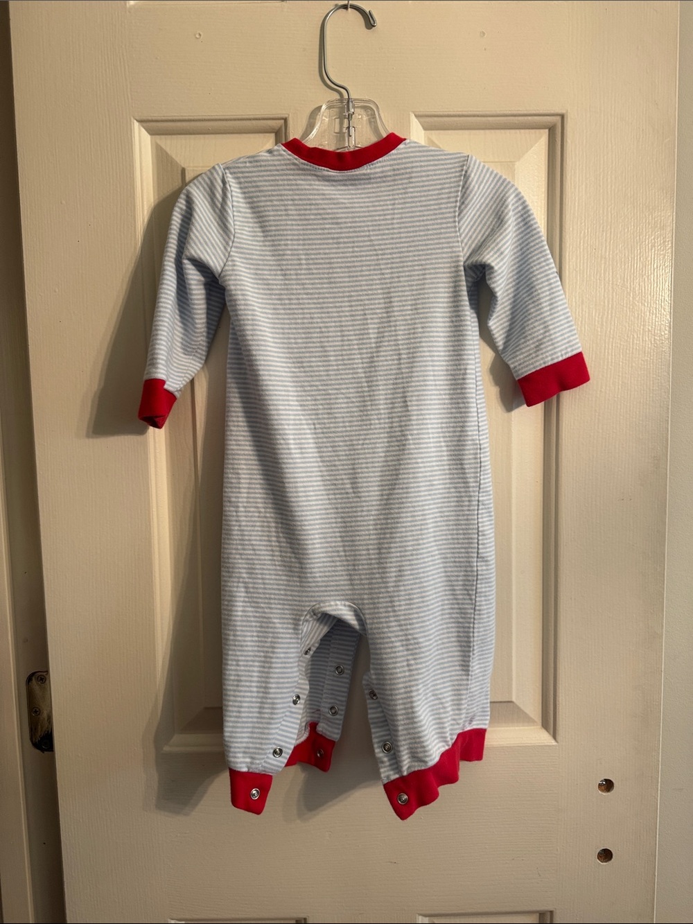 Stitchy Fish 12M Long Sleeve Romper Blue & Red Truck Carrying Hearts - Picture 4 of 5